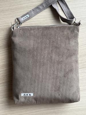"Flickenwerk II/5" (beige-schwarz) - PFERDEMOTIV
